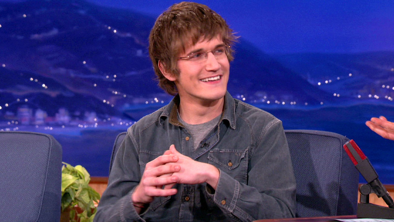 Bo Burnham Net Worth: Age, Bio, Wiki, Spouse & Facts